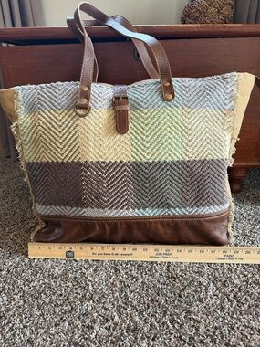 Myra Woven Chevron Tote Bag with Brown Leather Trim smoke free/never used